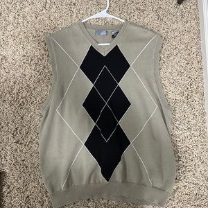 Mens trendy sweater vest!!